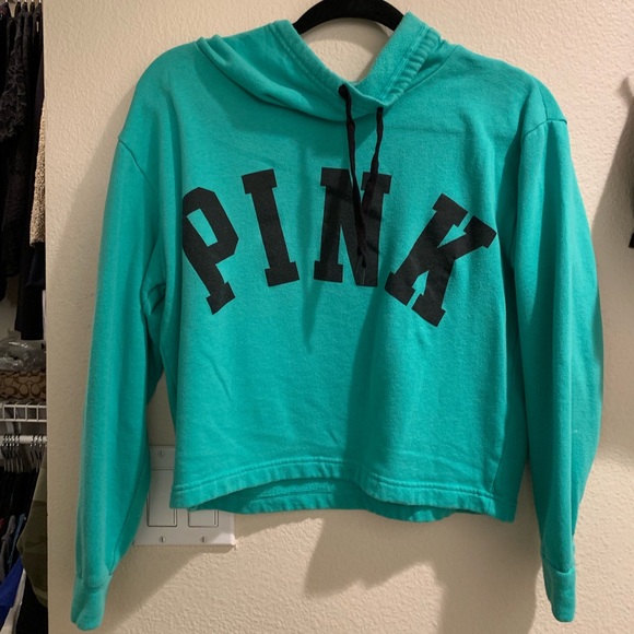 Victoria’s Secret PINK Sweater. Size Xsmall. - Picture 3 of 5